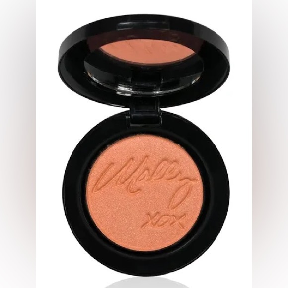 NWT Mally Beauty Effortlessly Airbrushed Blush Perfect Peach - Picture 1 of 1